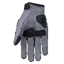 C64R9076.webp